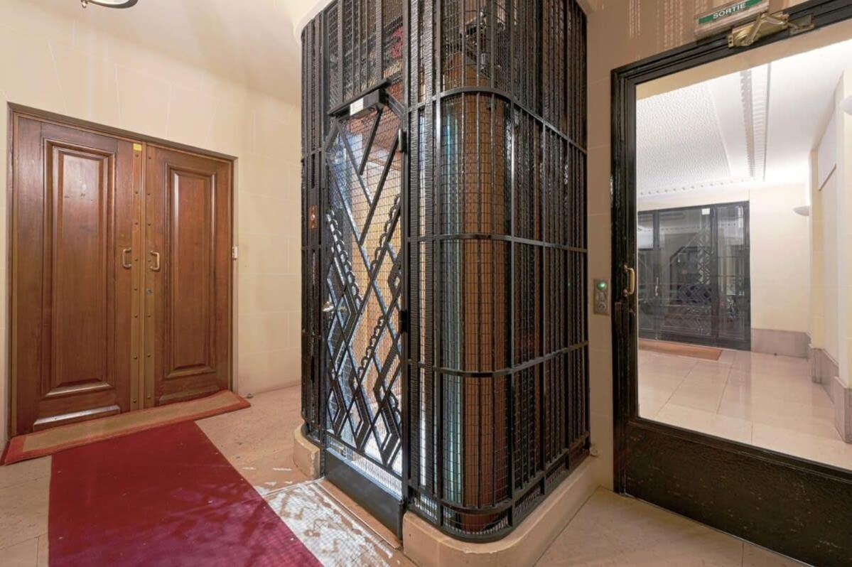 Apartment Magnifique Situe Dans Le 16eme Paris