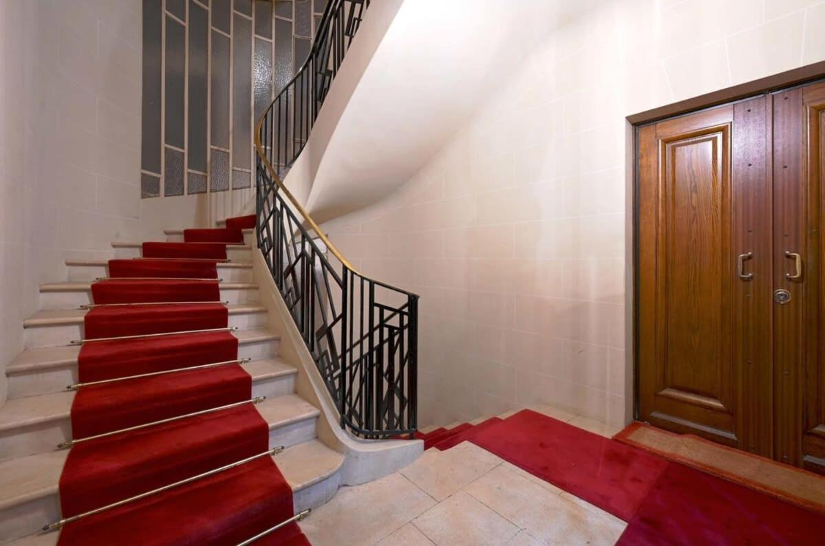 Magnifique Situe Dans Le 16eme Apartment *